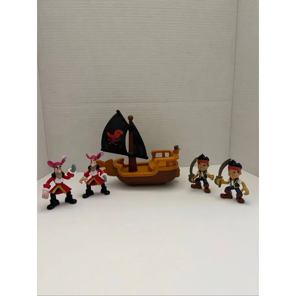 Disney Jake & the Neverland Pirates Captain Hooks Battle Boat + 4 Figures Mattel - Picture 2 of 9